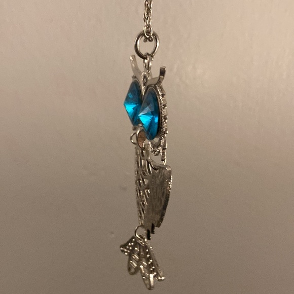 Brand New in Box Absolutely Gorgeous Infinity Slip On Blue Eyes Owl Necklace - Picture 14 of 17